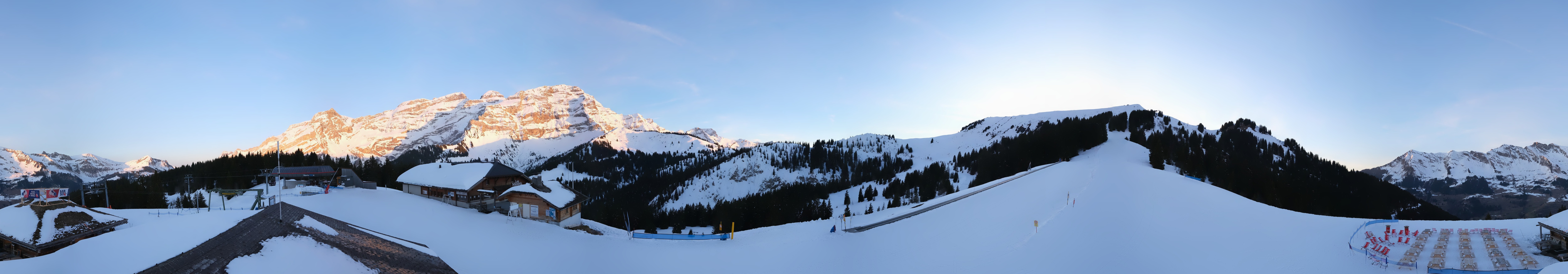 Archiv Foto Webcam Villars Gryon Diablerets Isenau Panorama