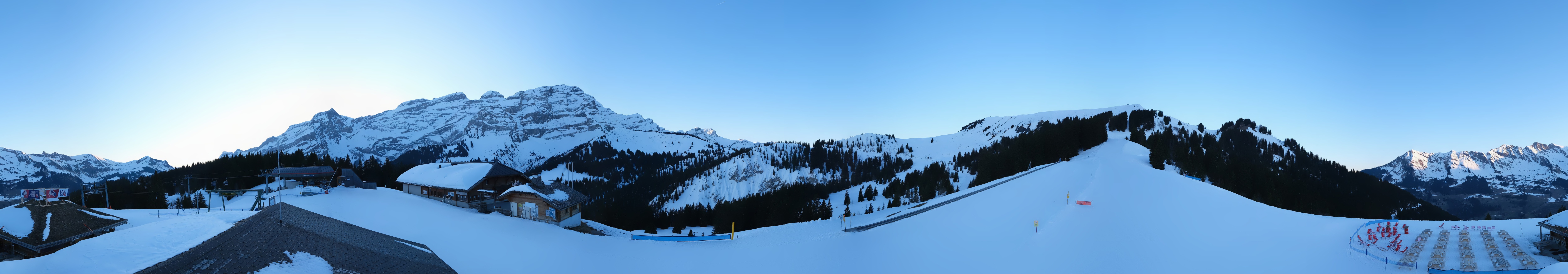 Archiv Foto Webcam Villars Gryon Diablerets Isenau Panorama
