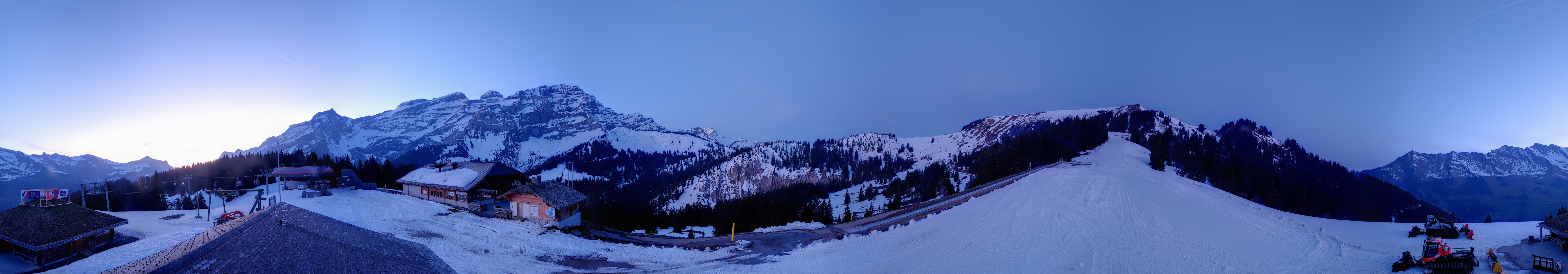 Archiv Foto Webcam Villars Gryon Diablerets Isenau Panorama