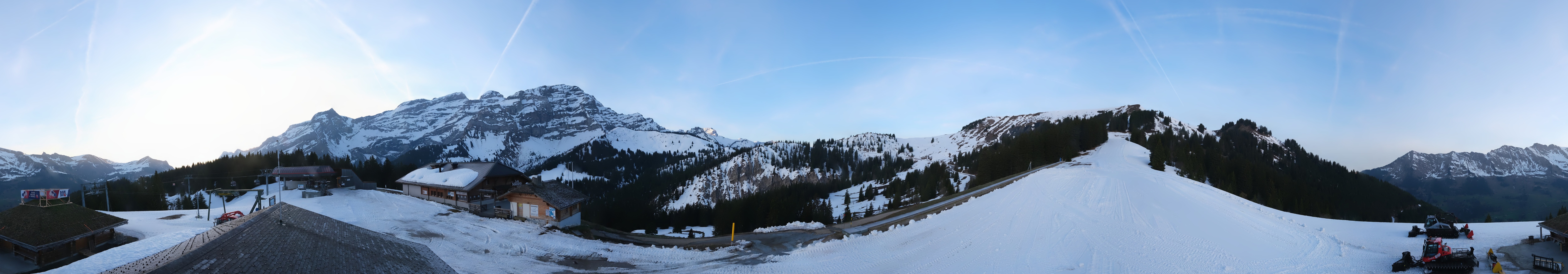 Archiv Foto Webcam Villars Gryon Diablerets Isenau Panorama