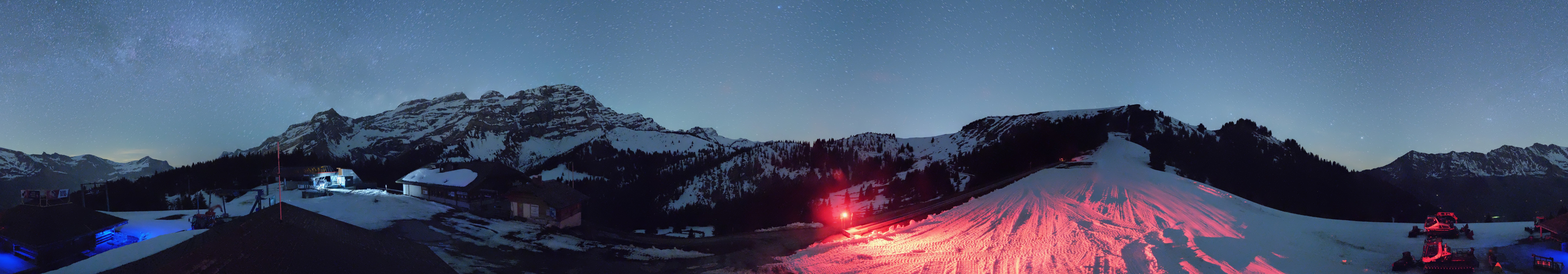 Archiv Foto Webcam Villars Gryon Diablerets Isenau Panorama