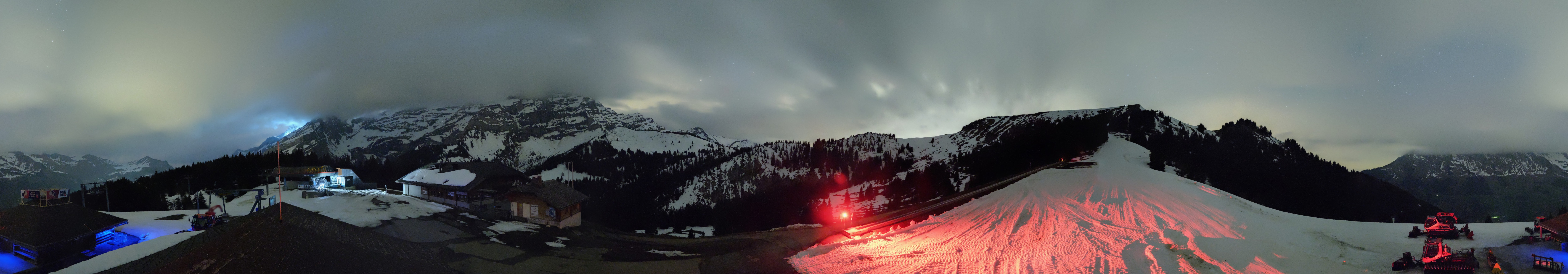 Archived image Webcam Villars Gryon Diablerets Isenau Roundshot