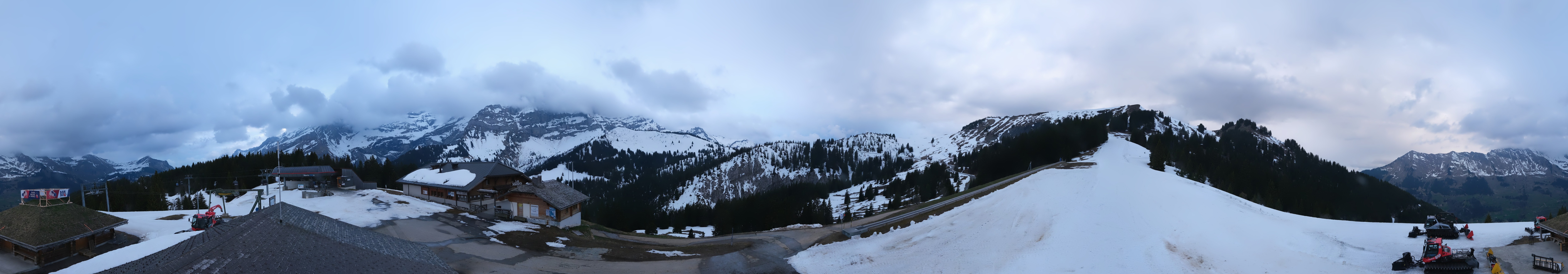 Archived image Webcam Villars Gryon Diablerets Isenau Roundshot
