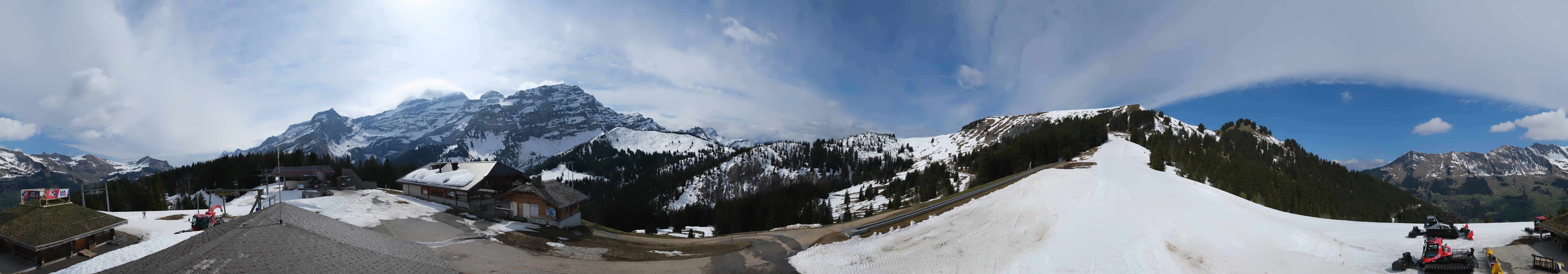 Archived image Webcam Villars Gryon Diablerets Isenau Roundshot