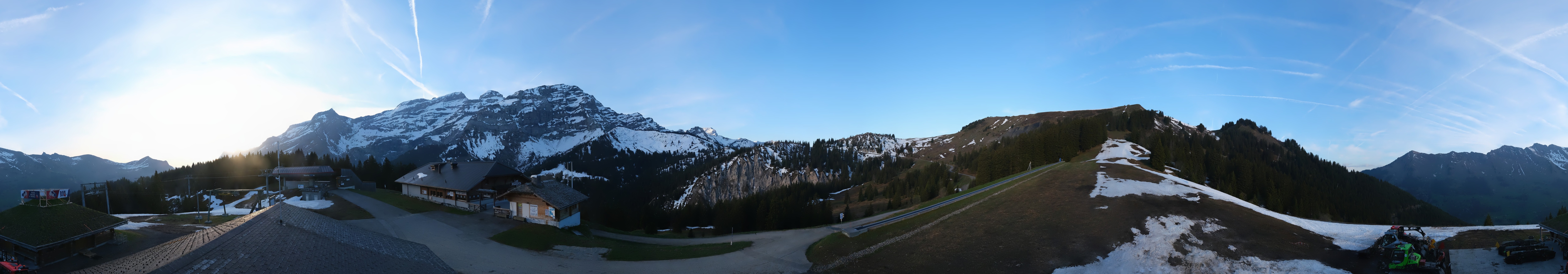 Archived image Webcam Villars Gryon Diablerets Isenau Roundshot