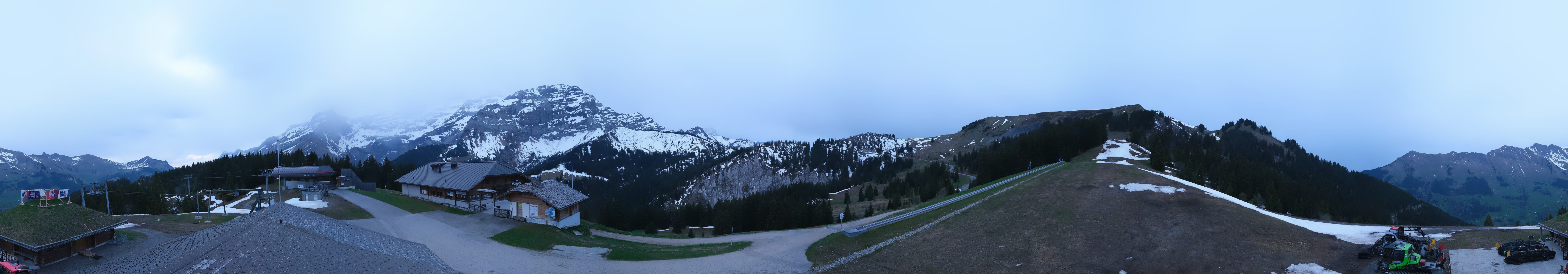 Archiv Foto Webcam Villars Gryon Diablerets Isenau Panorama