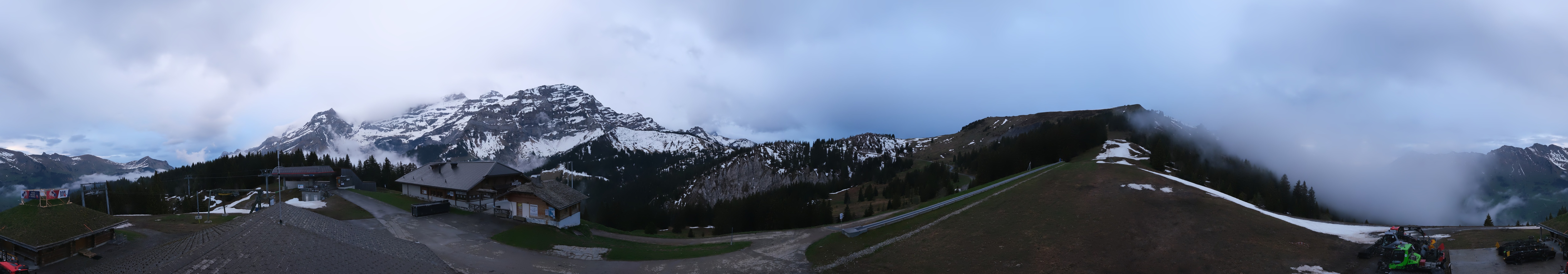 Archiv Foto Webcam Villars Gryon Diablerets Isenau Panorama