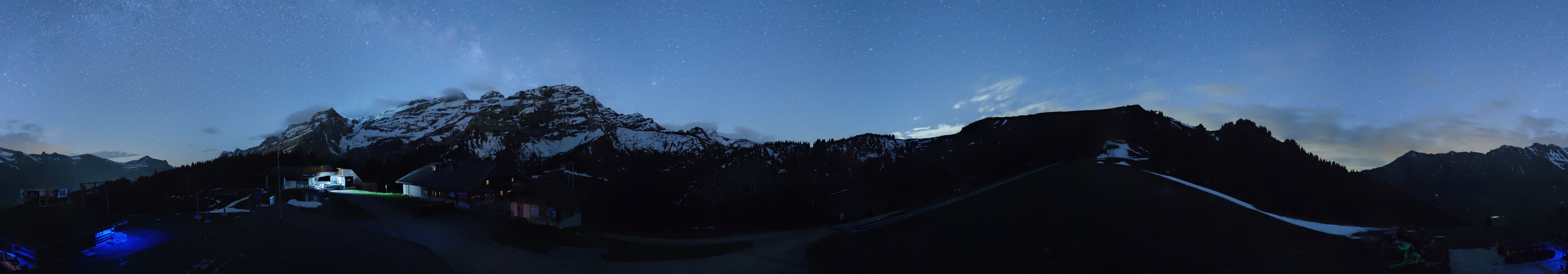 Archiv Foto Webcam Villars Gryon Diablerets Isenau Panorama