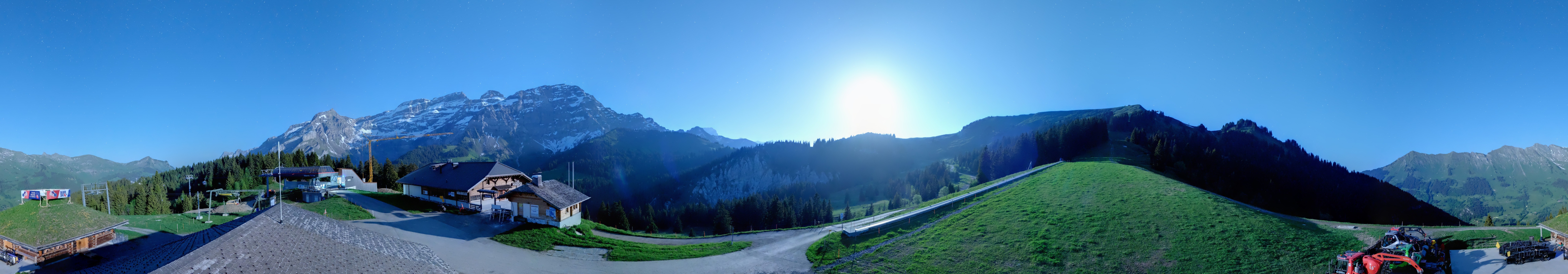 Archiv Foto Webcam Villars Gryon Diablerets Isenau Panorama