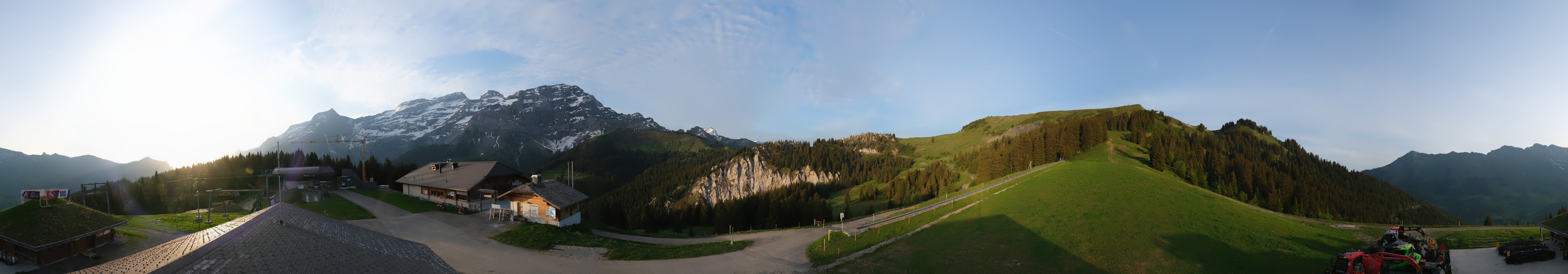 Archiv Foto Webcam Villars Gryon Diablerets Isenau Panorama