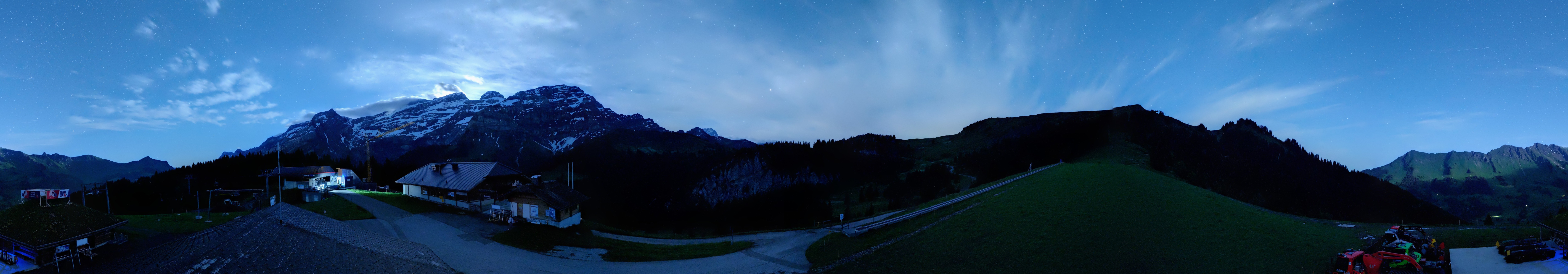 Archiv Foto Webcam Villars Gryon Diablerets Isenau Panorama