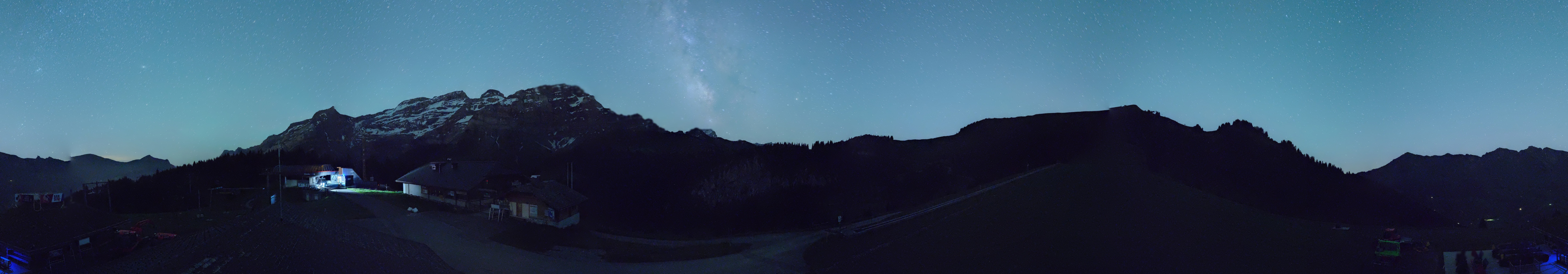 Archiv Foto Webcam Villars Gryon Diablerets Isenau Panorama