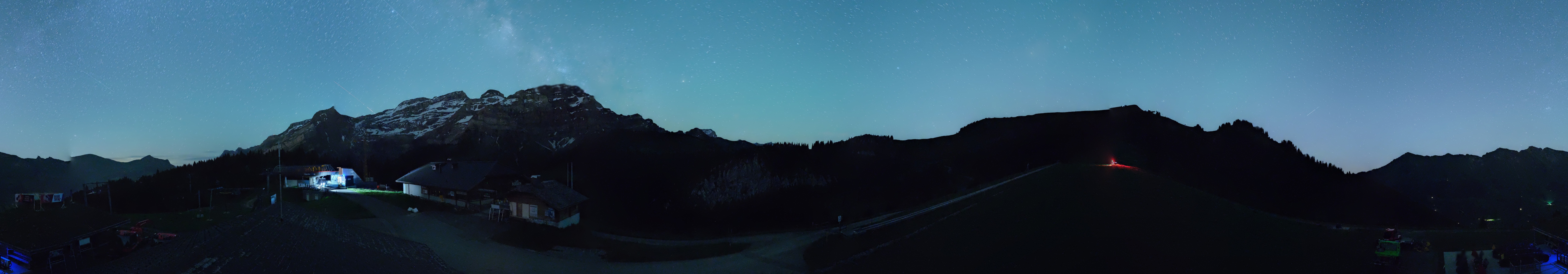 Archiv Foto Webcam Villars Gryon Diablerets Isenau Panorama