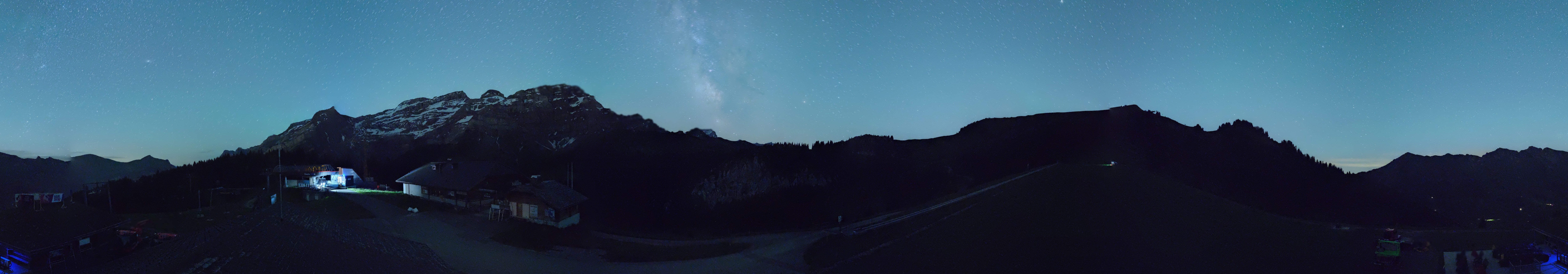 Archiv Foto Webcam Villars Gryon Diablerets Isenau Panorama