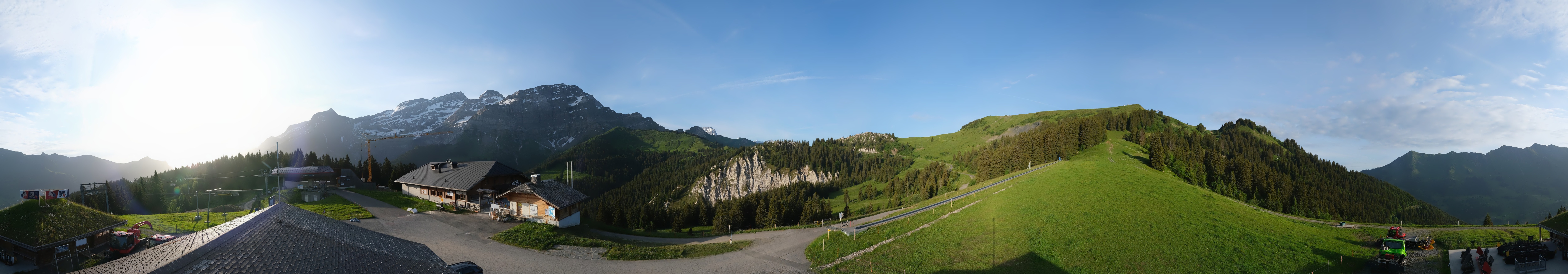 Archiv Foto Webcam Villars Gryon Diablerets Isenau Panorama