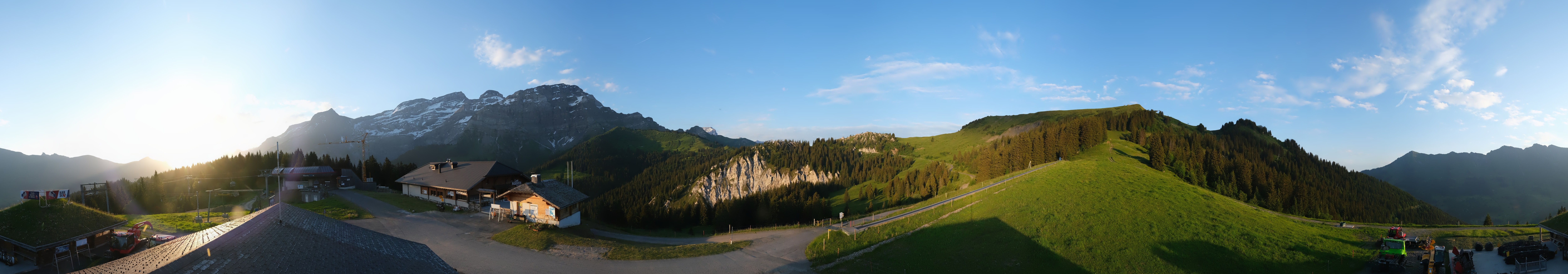 Archiv Foto Webcam Villars Gryon Diablerets Isenau Panorama
