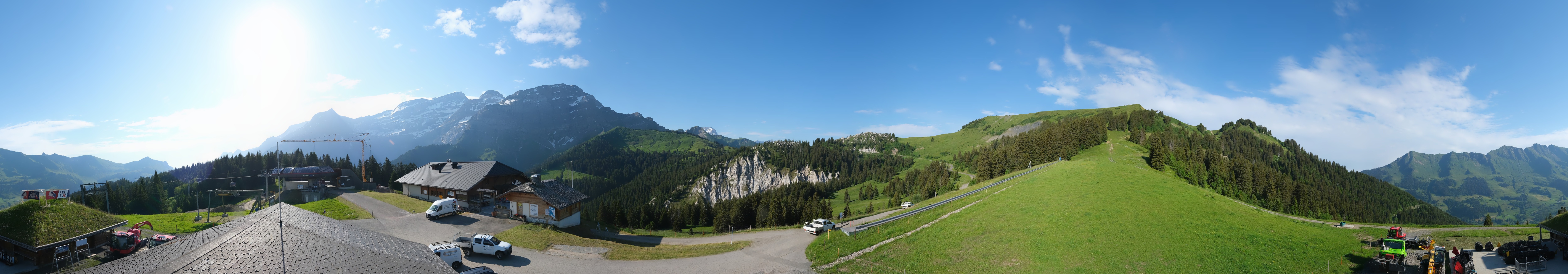 Archiv Foto Webcam Villars Gryon Diablerets Isenau Panorama