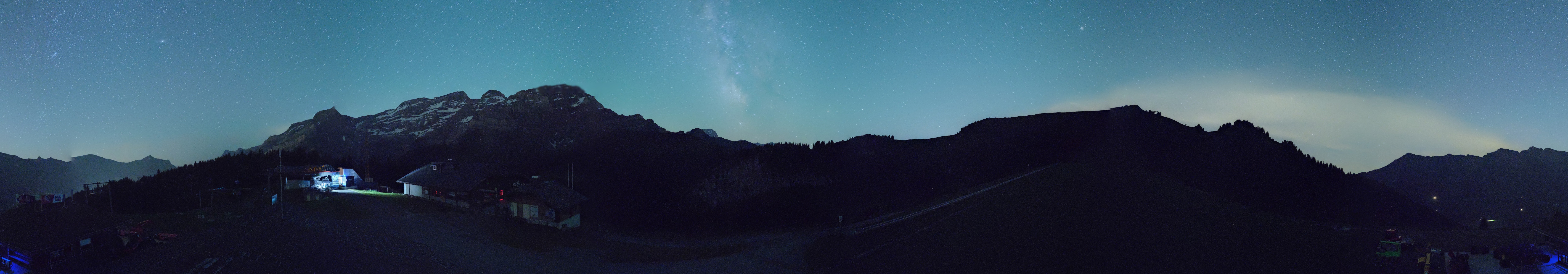 Archiv Foto Webcam Villars Gryon Diablerets Isenau Panorama