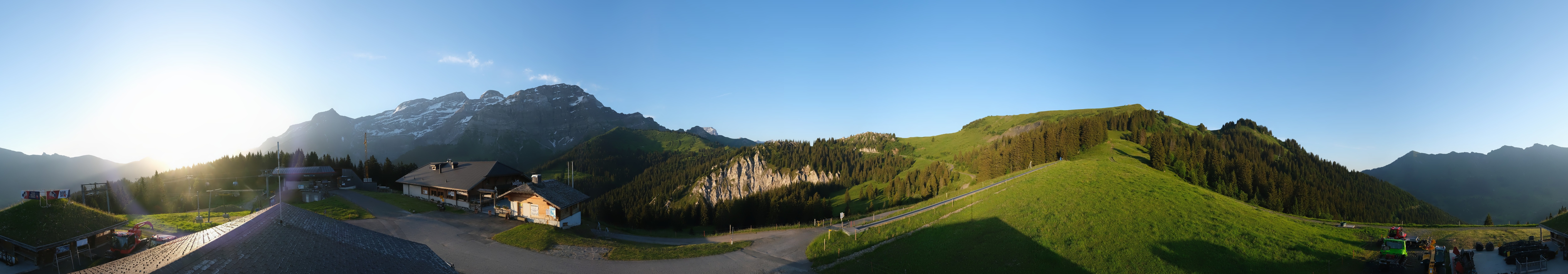 Archiv Foto Webcam Villars Gryon Diablerets Isenau Panorama