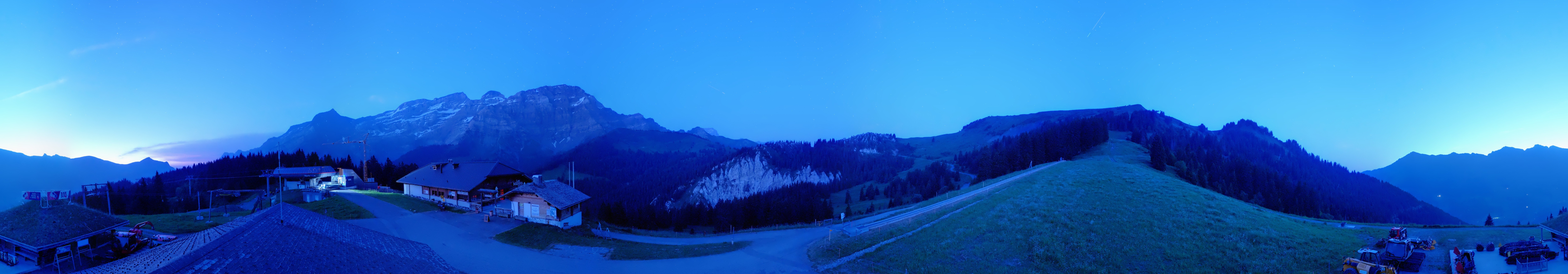 Archiv Foto Webcam Villars Gryon Diablerets Isenau Panorama