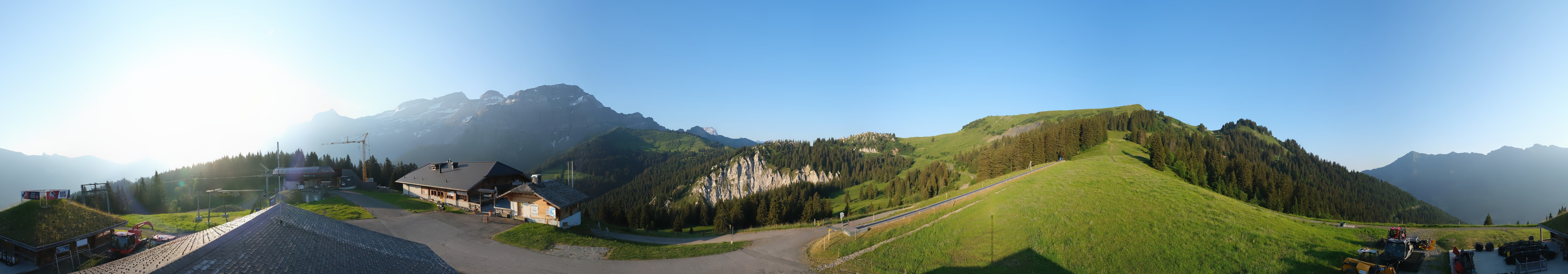 Archiv Foto Webcam Villars Gryon Diablerets Isenau Panorama