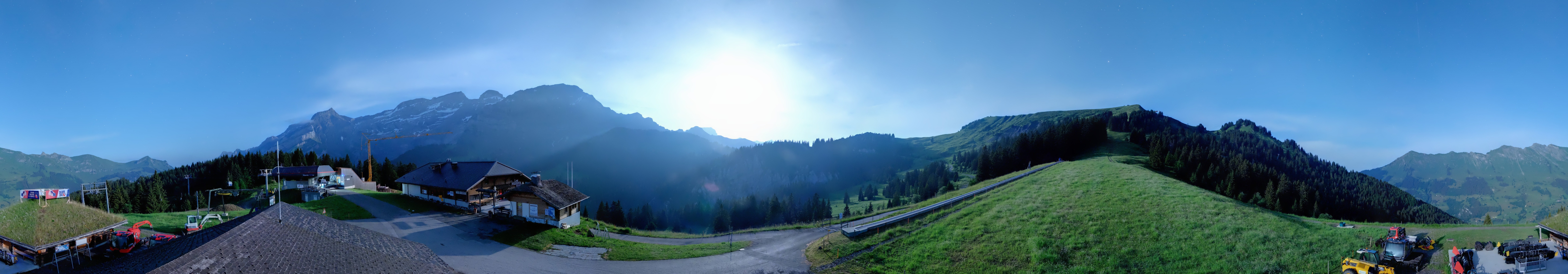Archived image Webcam Villars Gryon Diablerets Isenau Roundshot
