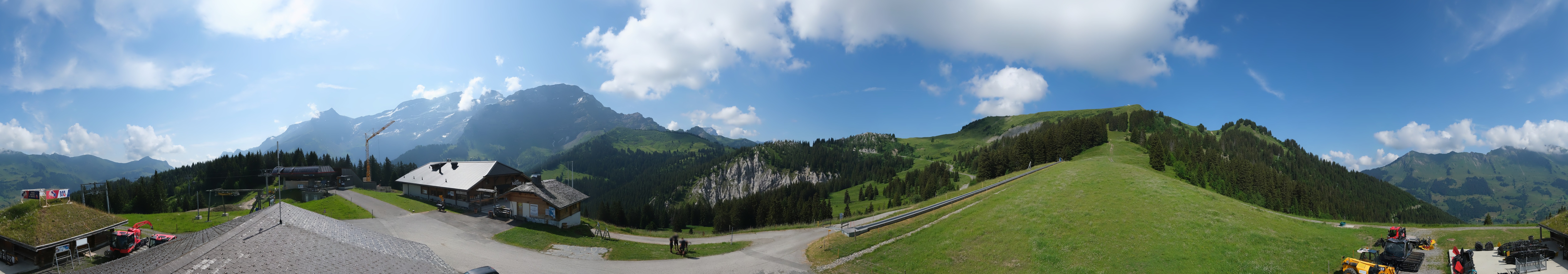 Archived image Webcam Villars Gryon Diablerets Isenau Roundshot