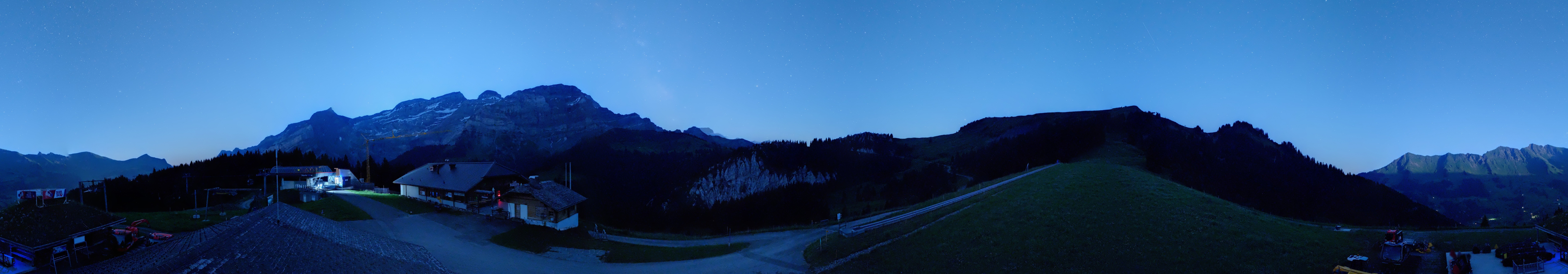 Archiv Foto Webcam Villars Gryon Diablerets Isenau Panorama