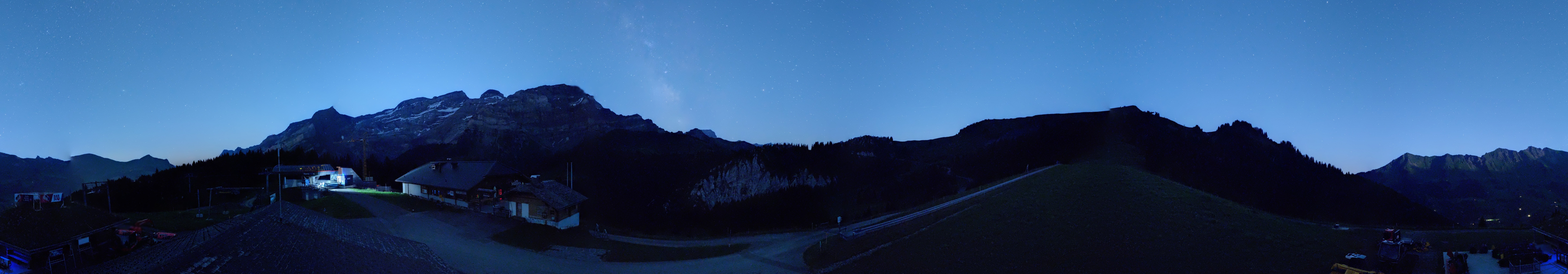 Archiv Foto Webcam Villars Gryon Diablerets Isenau Panorama