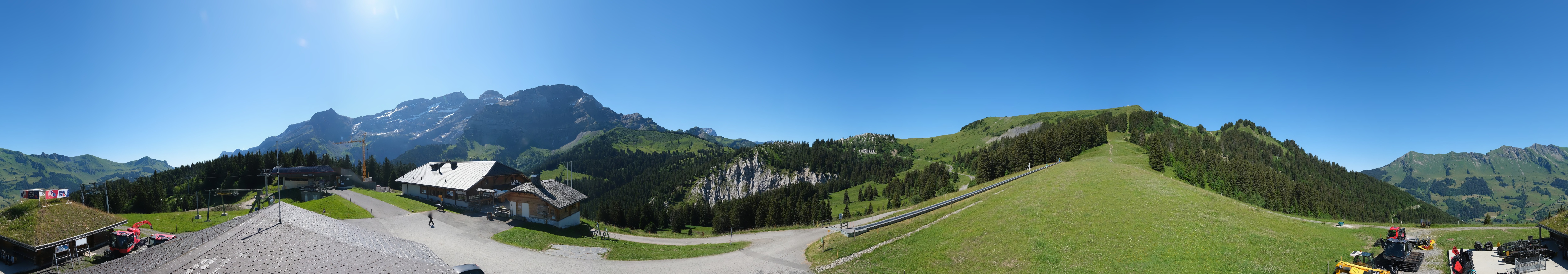 Archiv Foto Webcam Villars Gryon Diablerets Isenau Panorama