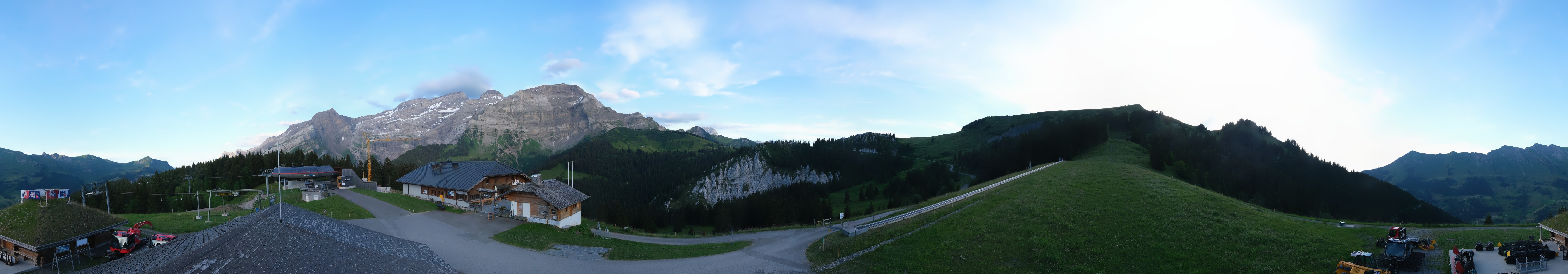 Archiv Foto Webcam Villars Gryon Diablerets Isenau Panorama