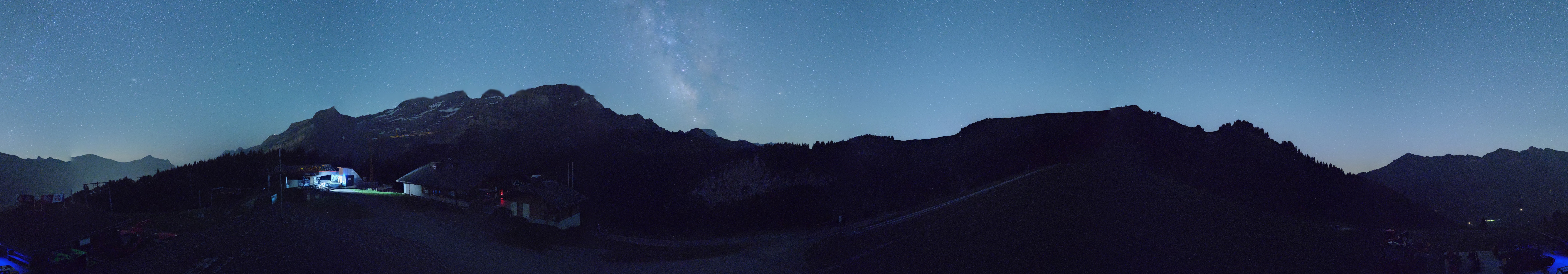Archiv Foto Webcam Villars Gryon Diablerets Isenau Panorama