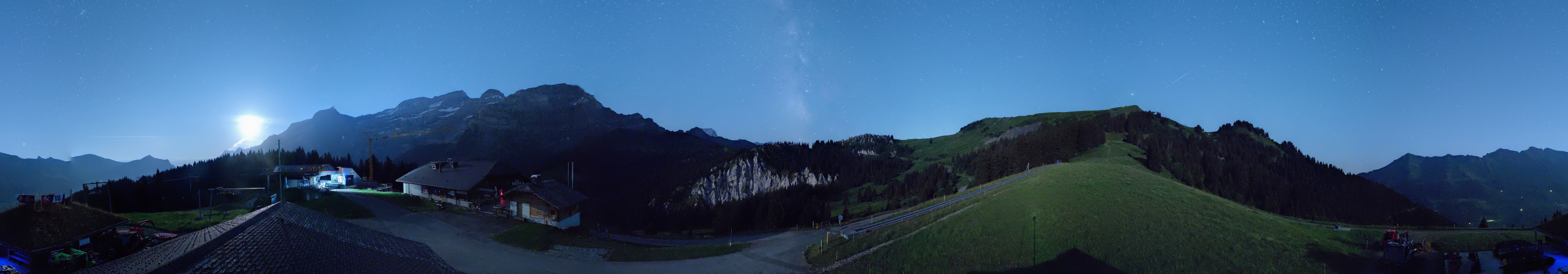 Archiv Foto Webcam Villars Gryon Diablerets Isenau Panorama