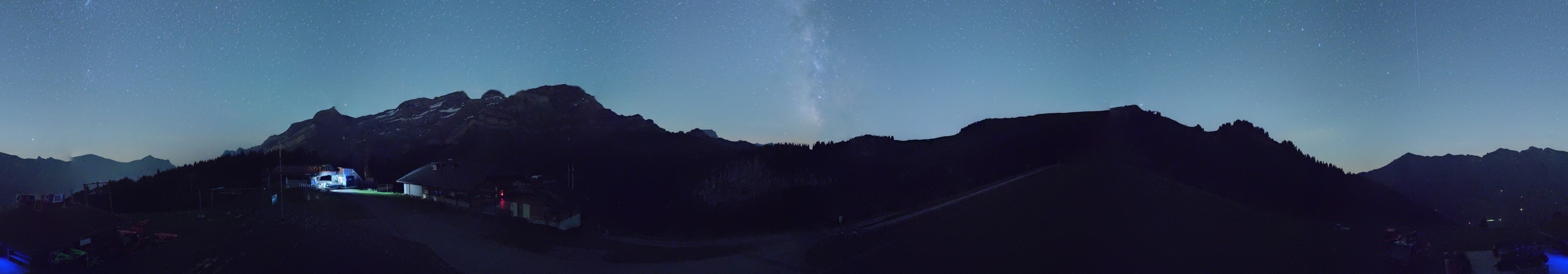 Archived image Webcam Villars Gryon Diablerets Isenau Roundshot
