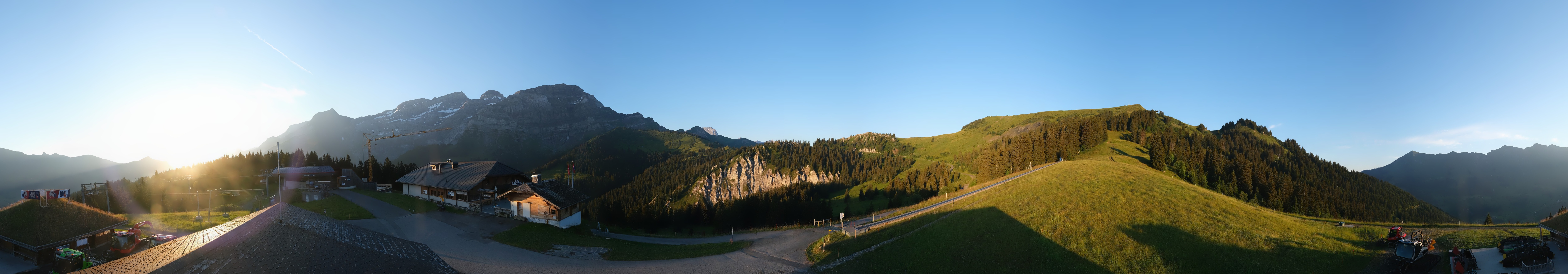 Archived image Webcam Villars Gryon Diablerets Isenau Roundshot