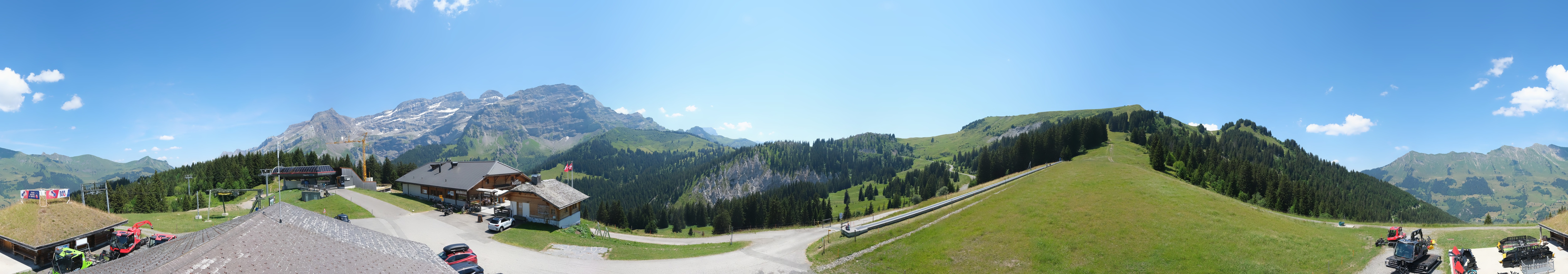 Archived image Webcam Villars Gryon Diablerets Isenau Roundshot