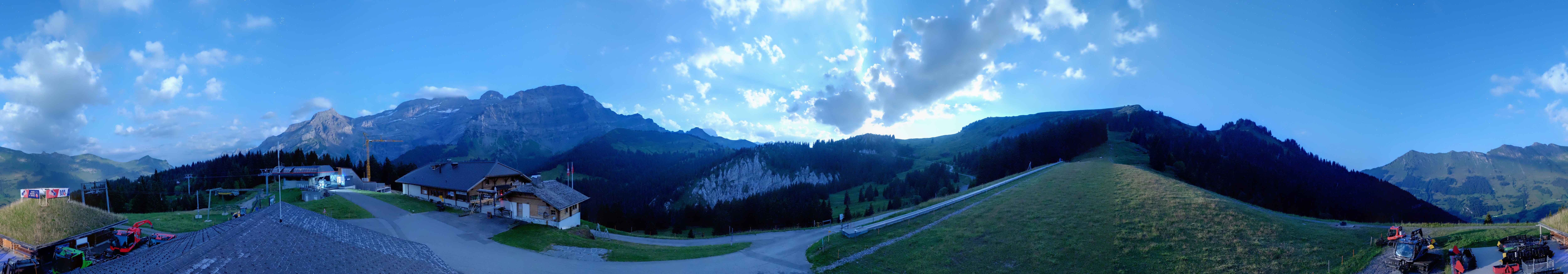 Archiv Foto Webcam Villars Gryon Diablerets Isenau Panorama