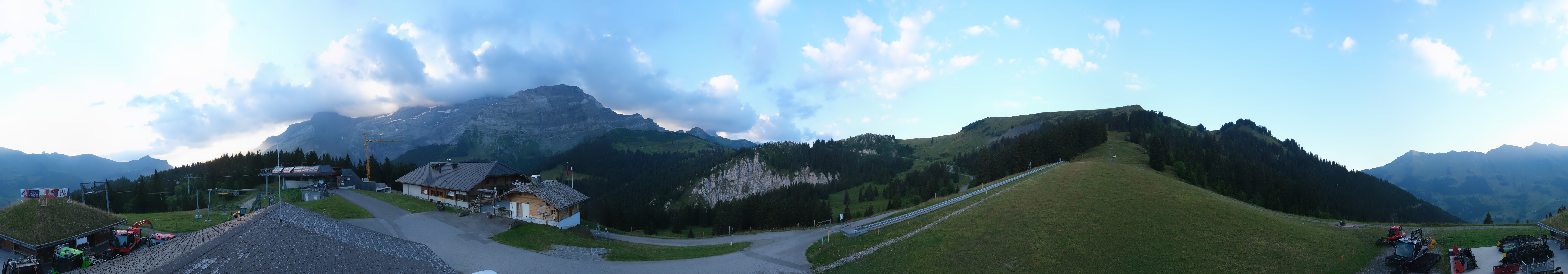 Archiv Foto Webcam Villars Gryon Diablerets Isenau Panorama