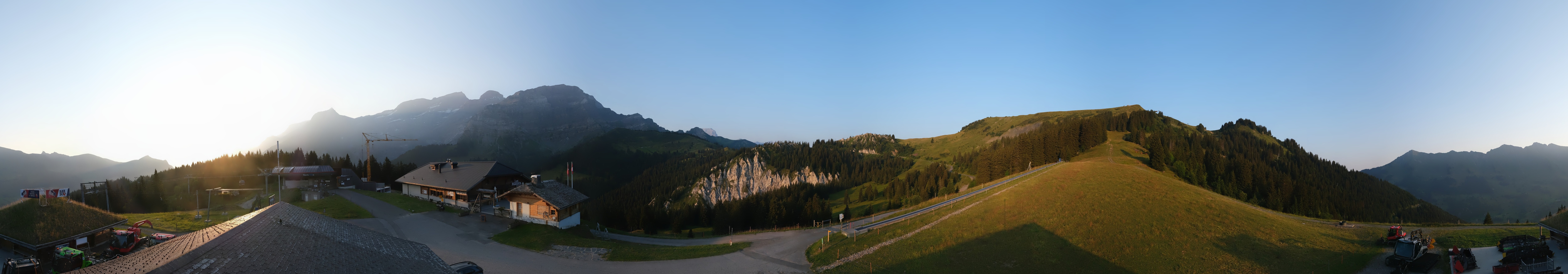 Archived image Webcam Villars Gryon Diablerets Isenau Roundshot