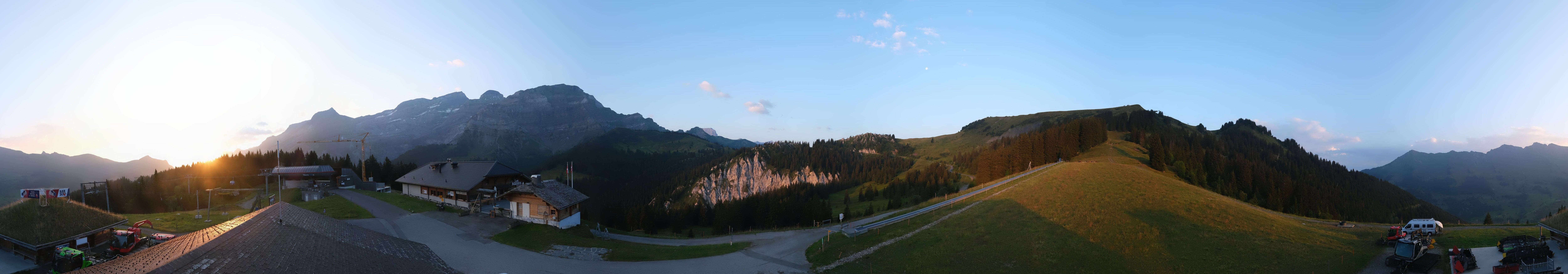 Archiv Foto Webcam Villars Gryon Diablerets Isenau Panorama