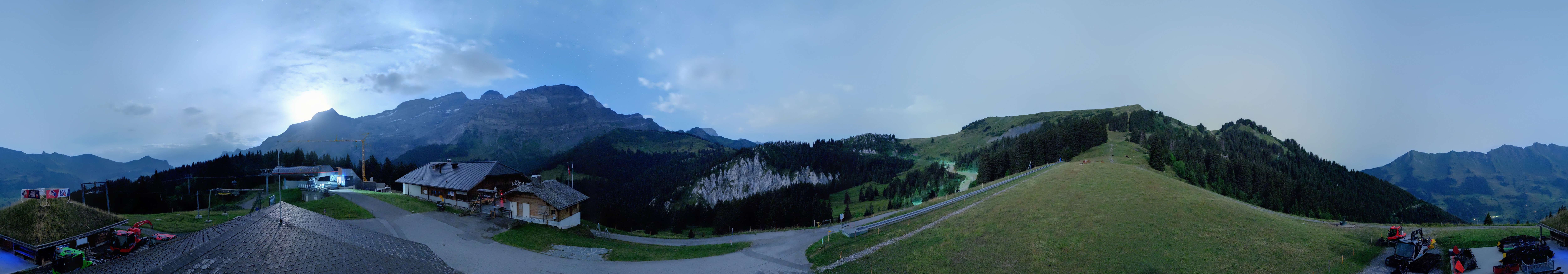 Archiv Foto Webcam Villars Gryon Diablerets Isenau Panorama