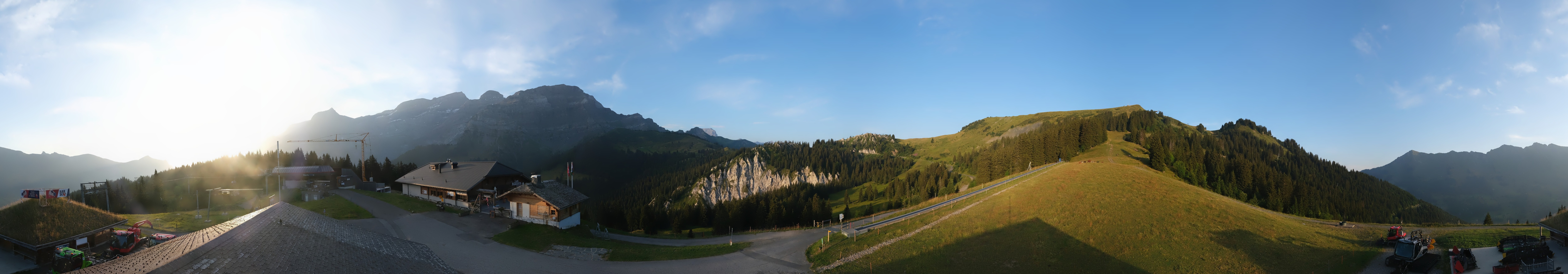 Archiv Foto Webcam Villars Gryon Diablerets Isenau Panorama
