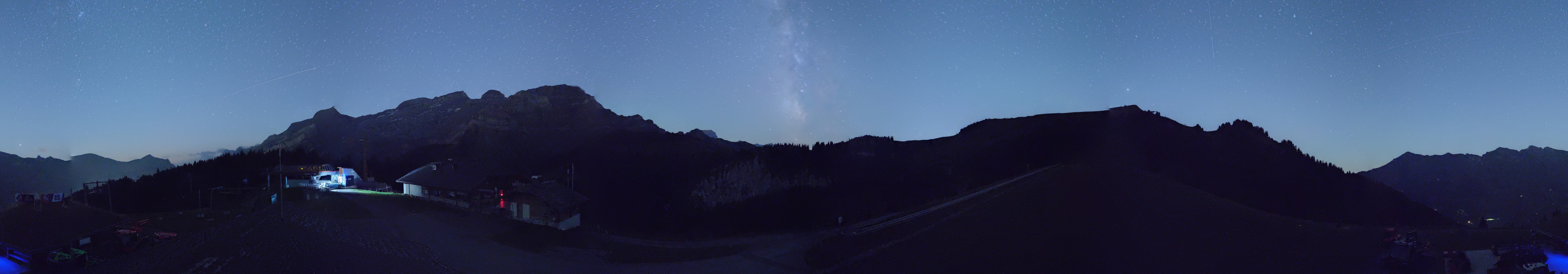 Archiv Foto Webcam Villars Gryon Diablerets Isenau Panorama