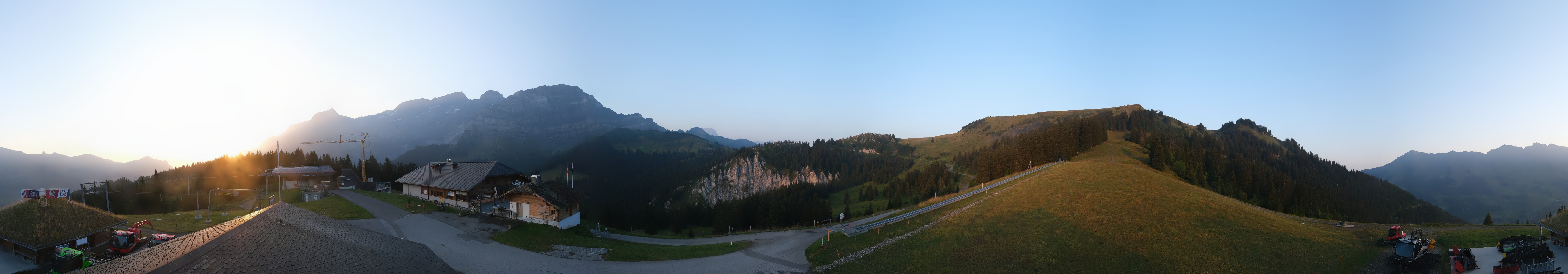 Archived image Webcam Villars Gryon Diablerets Isenau Roundshot