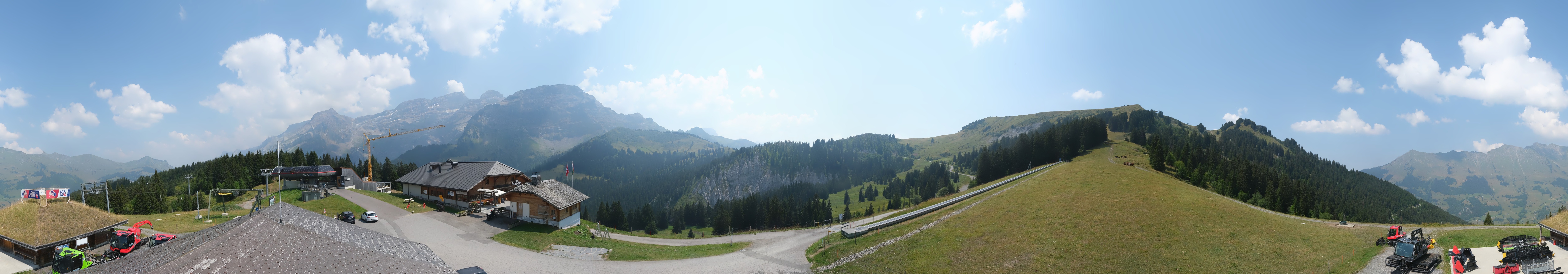 Archived image Webcam Villars Gryon Diablerets Isenau Roundshot