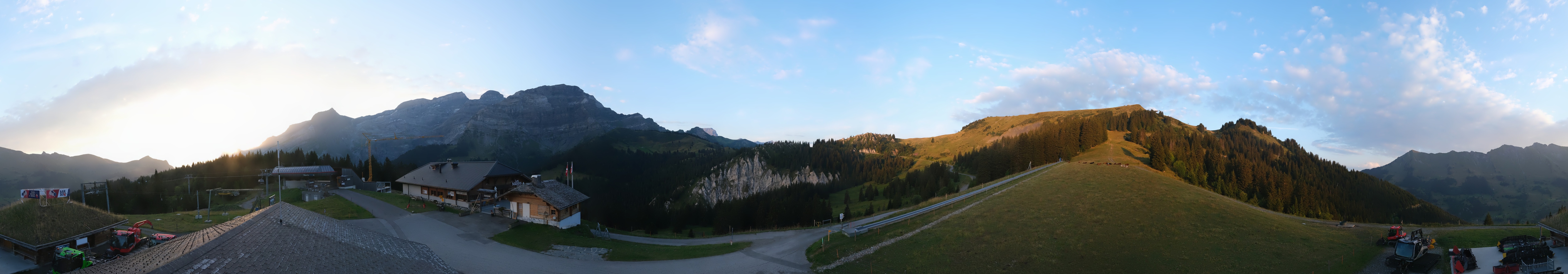 Archiv Foto Webcam Villars Gryon Diablerets Isenau Panorama