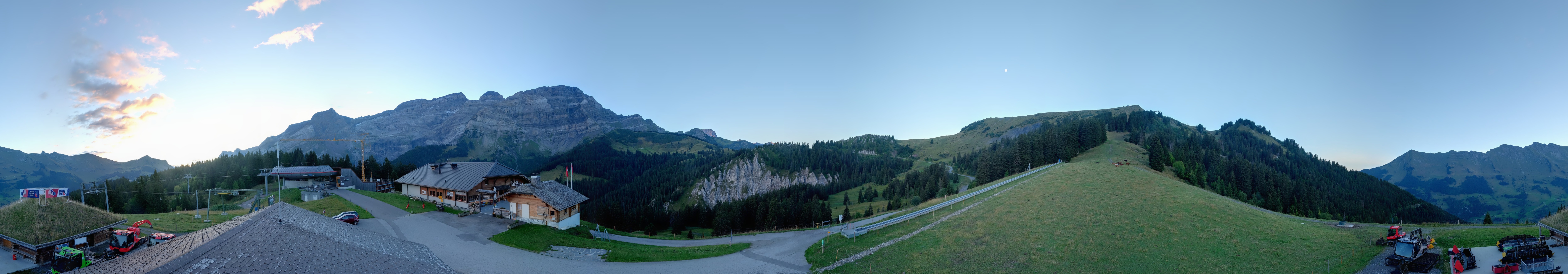 Archived image Webcam Villars Gryon Diablerets Isenau Roundshot
