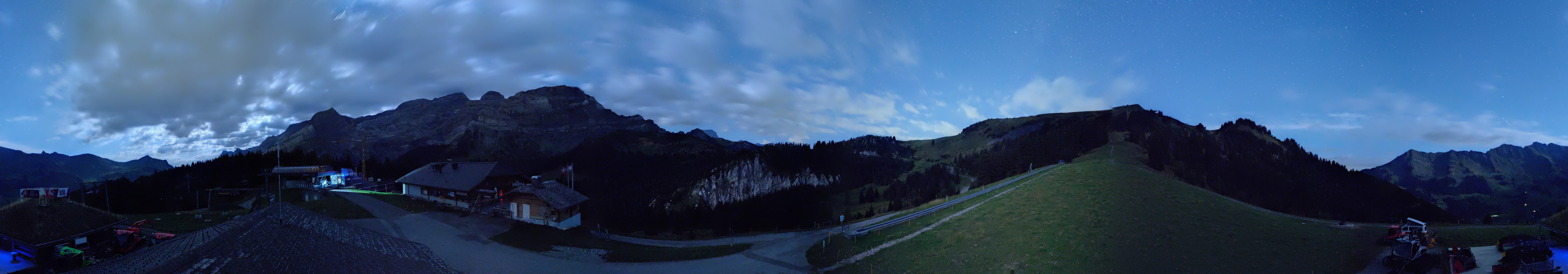 Archiv Foto Webcam Villars Gryon Diablerets Isenau Panorama