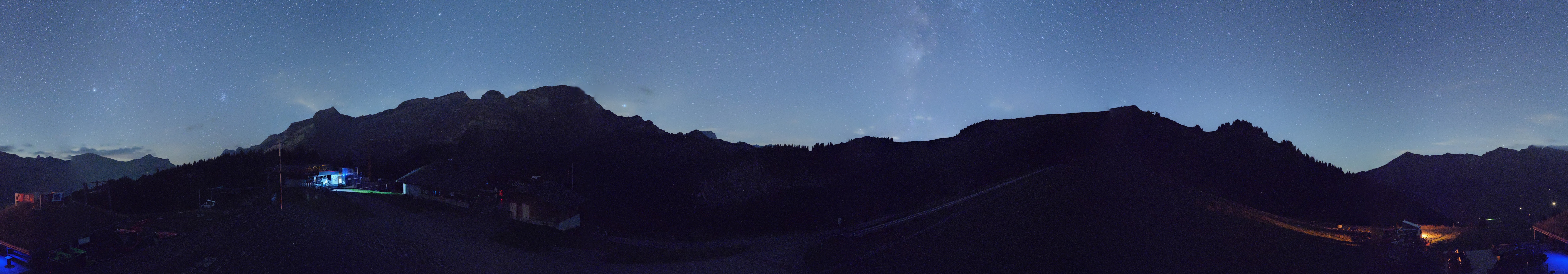 Archiv Foto Webcam Villars Gryon Diablerets Isenau Panorama