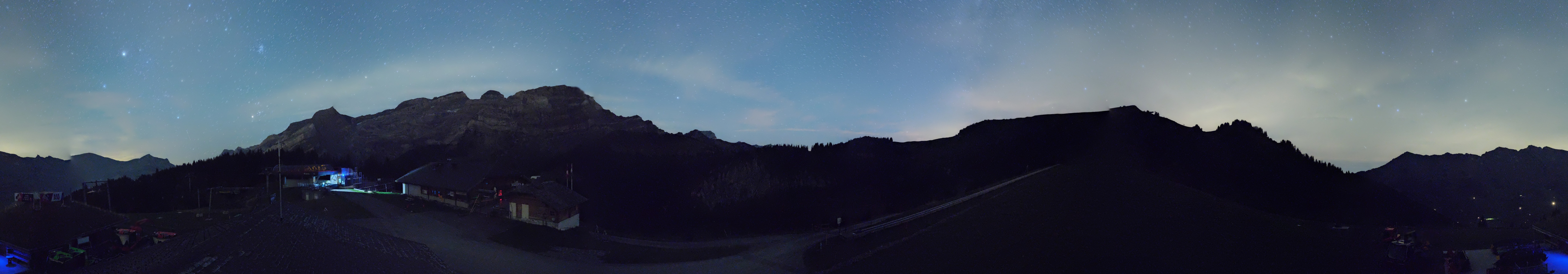 Archiv Foto Webcam Villars Gryon Diablerets Isenau Panorama